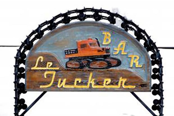 PARTY 19E ANNIVERSAIRE DU TUCKER