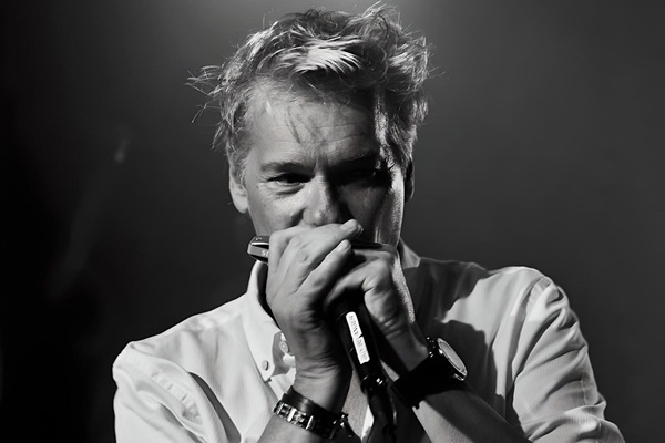 GUY BÉLANGER - POSTCARDS FROM LONDON